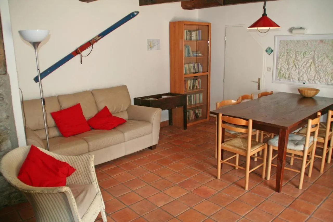Holiday home Comfortable Farm House Petit Barzun, In The Parc National Pyrenees Bareges